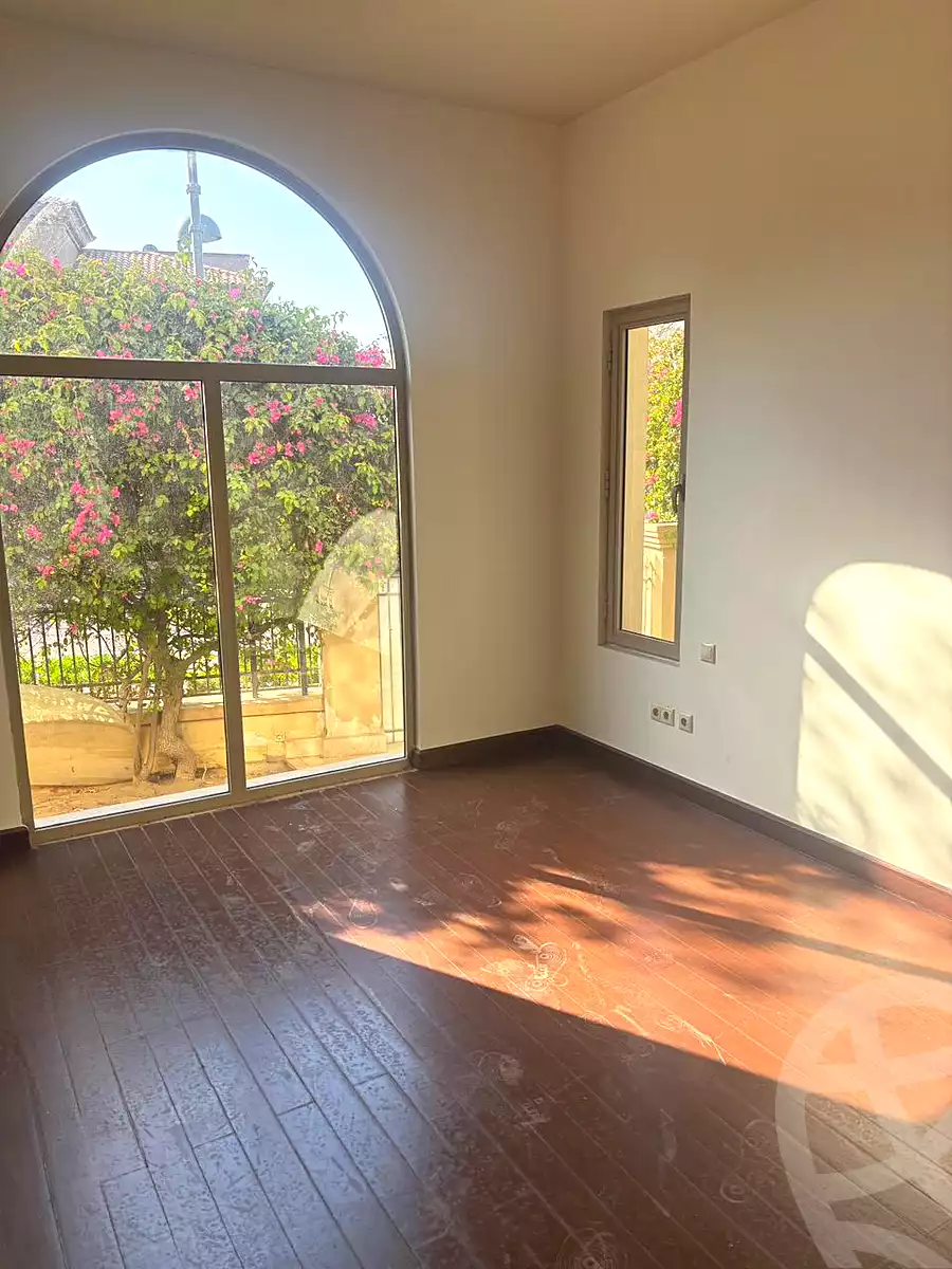 https://aqarmap.com.eg/ar/listing/6922243-for-sale-cairo-mokattam-compounds-uptown-cairo-alba-spendia-uptown-cairo