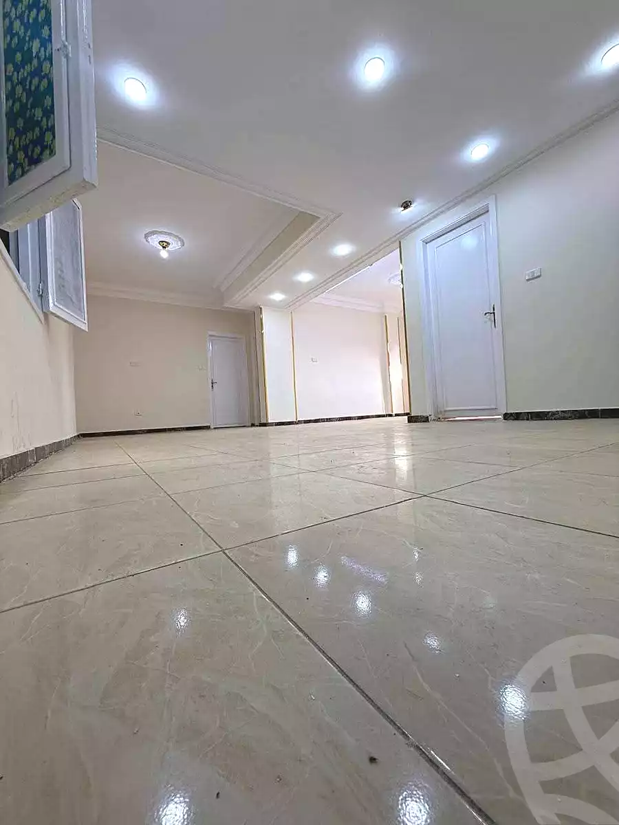 https://aqarmap.com.eg/ar/listing/6922491-for-sale-cairo-helwan-mnshy-yn-hlwn-mansour-st