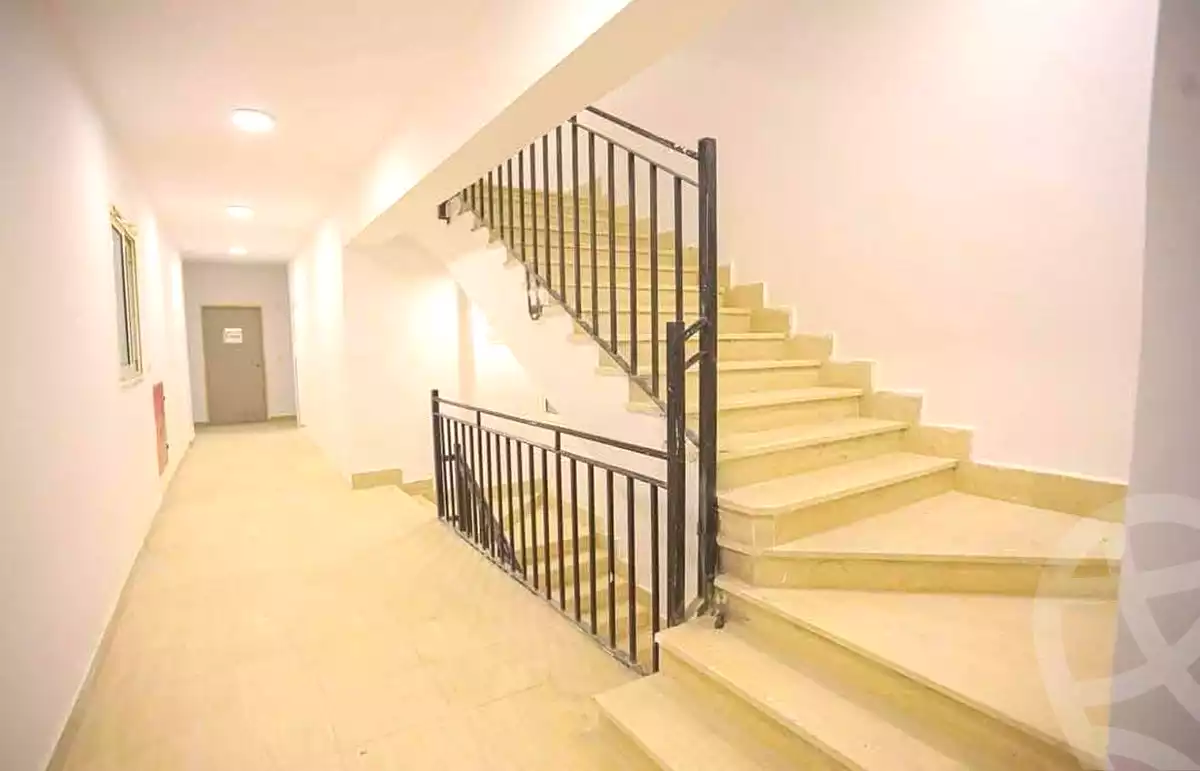 https://aqarmap.com.eg/ar/listing/6922409-for-sale-cairo-el-sheikh-zayed-city-lshykh-zyd-ljdyd-de-joya-taj-misr-new-zayed