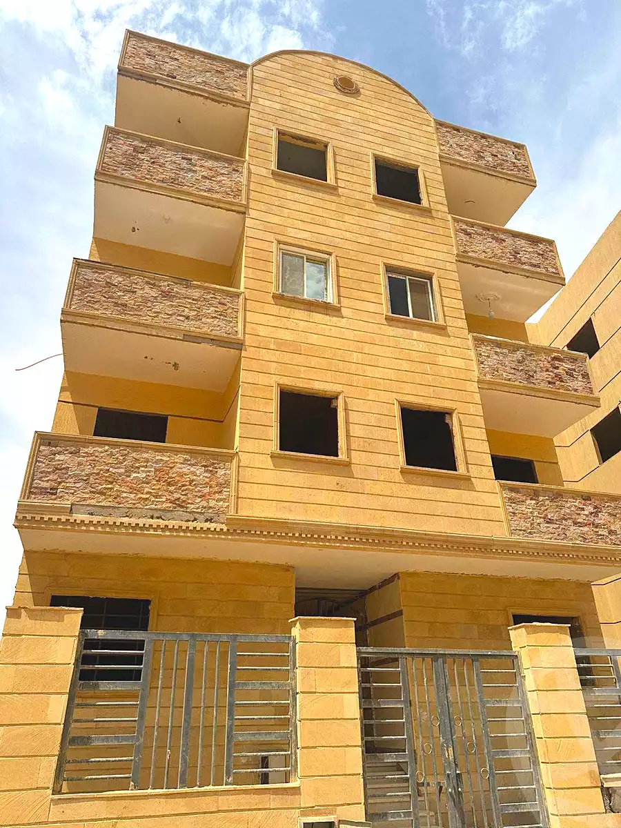 https://aqarmap.com.eg/ar/listing/6922611-for-sale-cairo-badr-city-hai-el-ashgar-featured-neighborhood-bait-el-watan