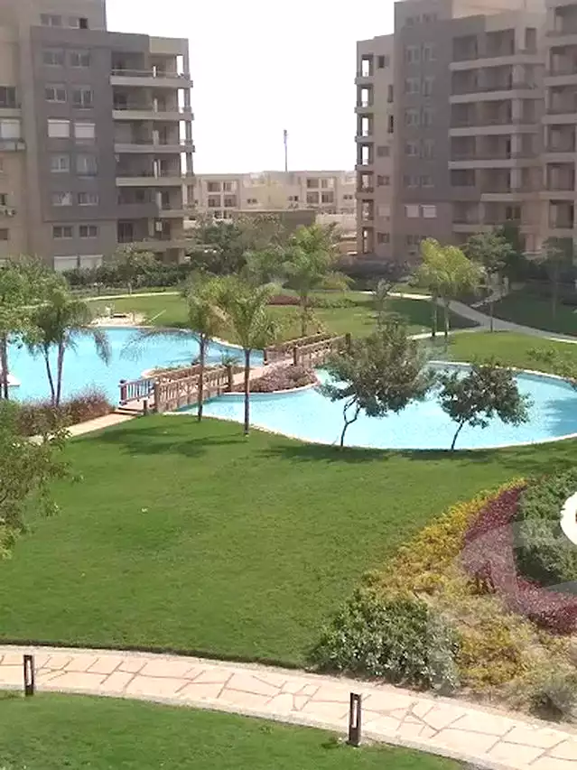 شقة بـ٤ غرف نوم في ذا سكوير، صورة ٤ من ١٠