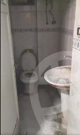 https://aqarmap.com.eg/ar/listing/6923148-for-sale-cairo-ain-shams-ain-shams-el-sharkia-afifi-effat-st