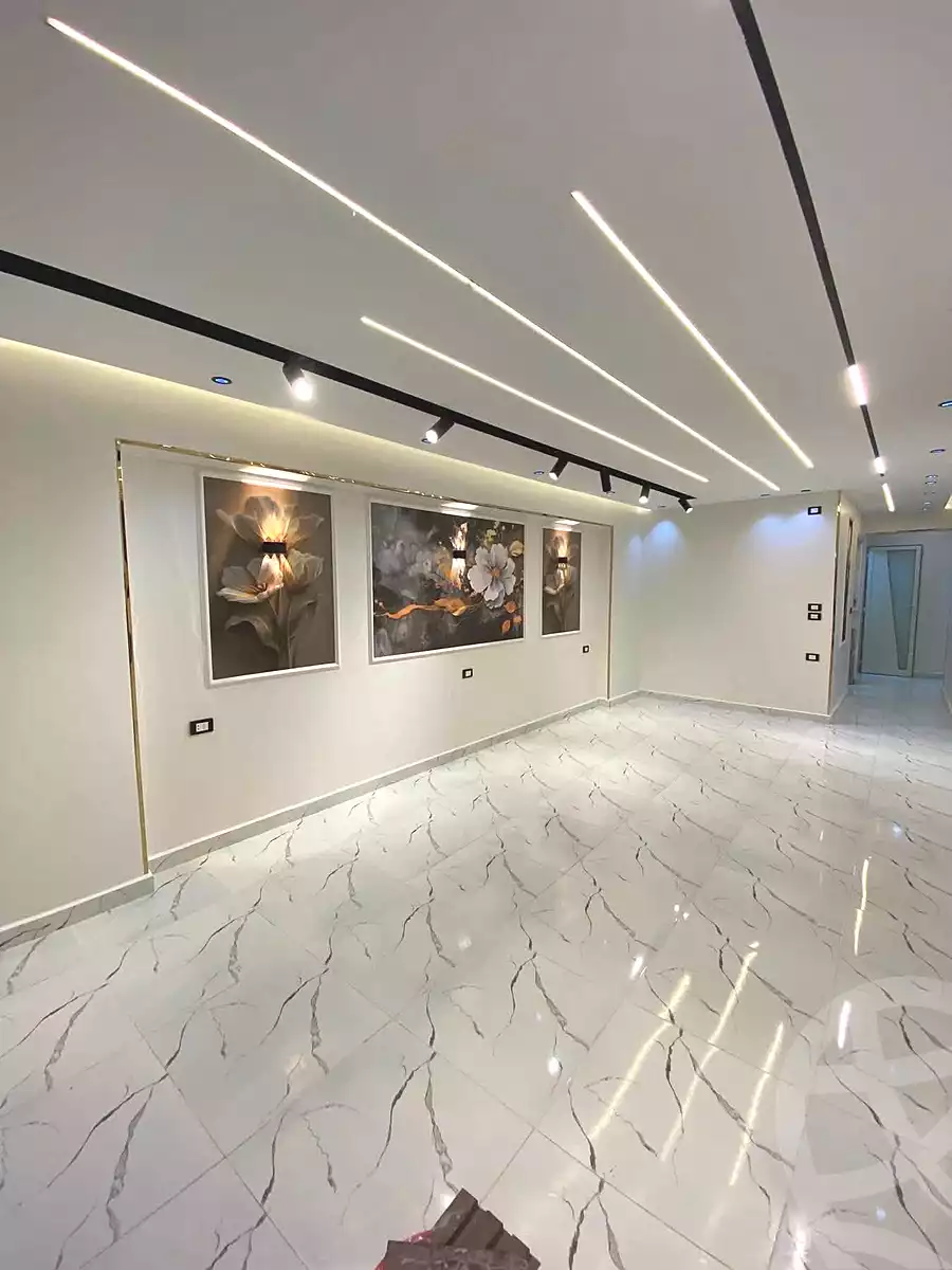 https://aqarmap.com.eg/ar/listing/6923448-for-sale-cairo-elnozha-Streettt-27