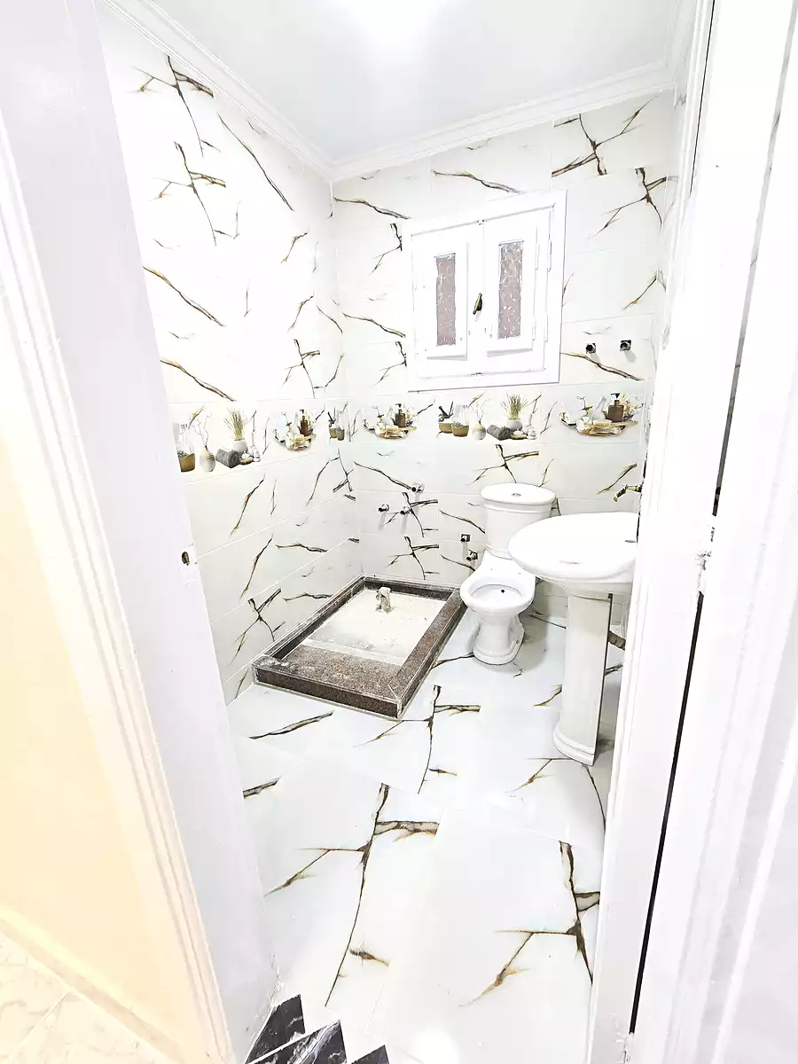 https://aqarmap.com.eg/ar/listing/6923721-for-sale-alexandria-al-agamy-shataa-el-nakheel