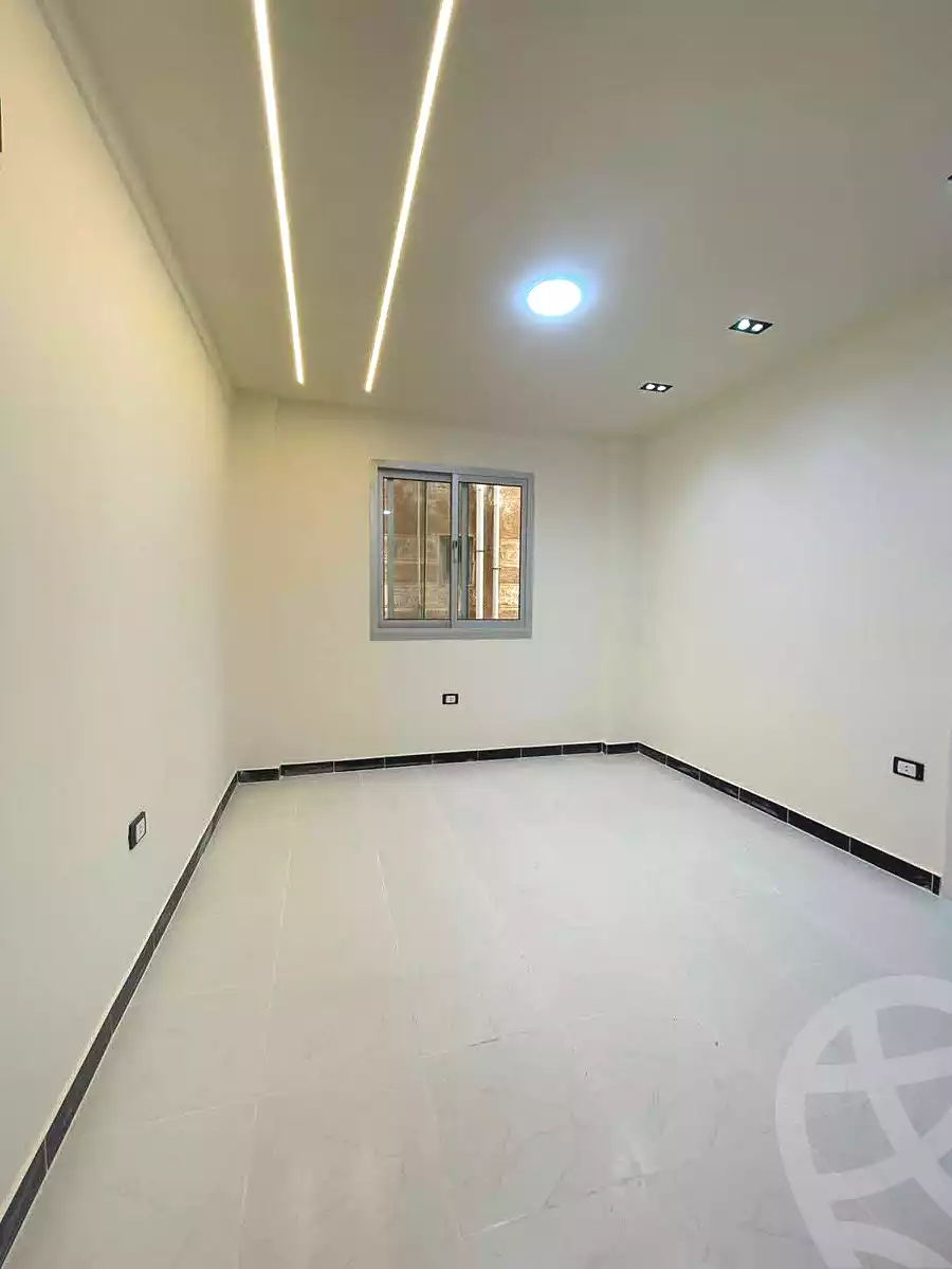 https://aqarmap.com.eg/en/listing/6923991-for-sale-alexandria-al-agamy-shataa-el-nakheel-street-19