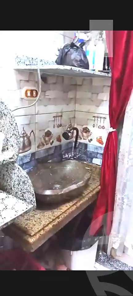 https://aqarmap.com.eg/en/listing/6924078-for-sale-alexandria-krmwz
