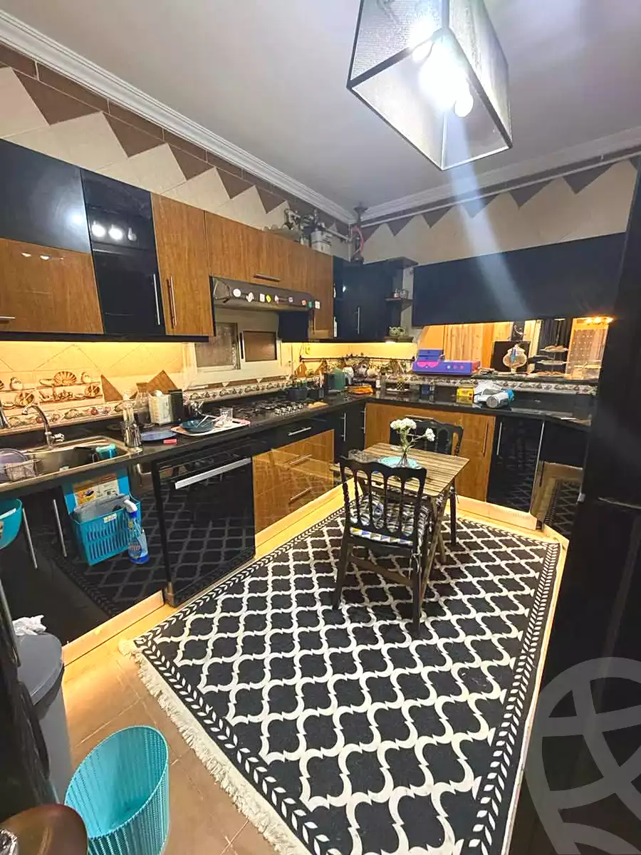 https://aqarmap.com.eg/en/listing/6924215-for-sale-cairo-el-haram-abo-el-feda-st