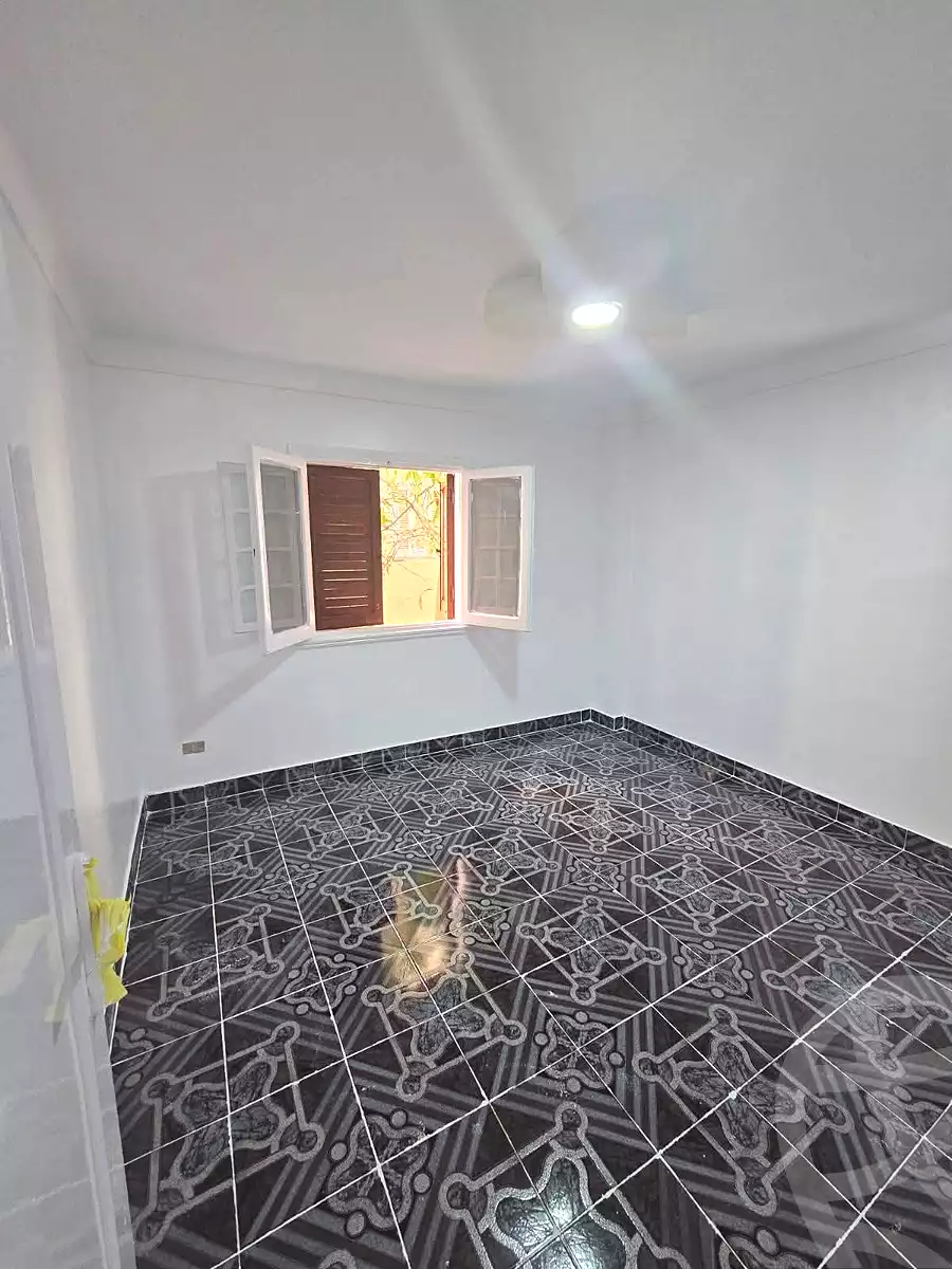 https://aqarmap.com.eg/ar/listing/6924425-for-sale-alexandria-al-agamy-shataa-el-nakheel