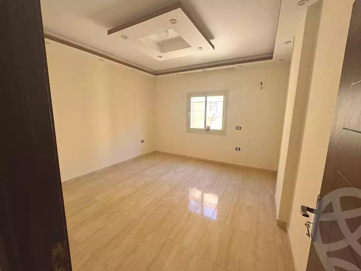 https://aqarmap.com.eg/en/listing/6924475-for-sale-cairo-6th-of-october-el-ahyaa-neighborhood-2nd-aswaq-al-tayeb-st