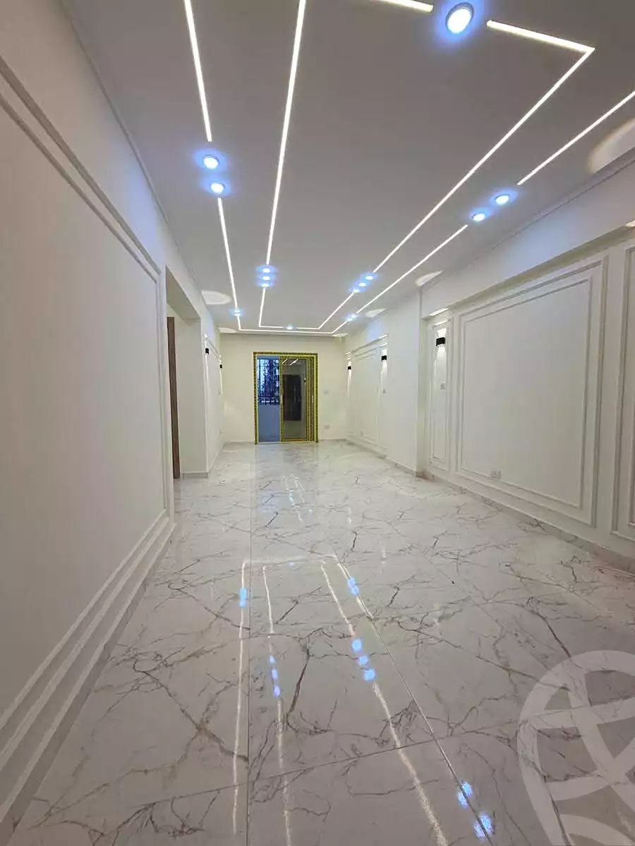 https://aqarmap.com.eg/ar/listing/6925070-for-sale-alexandria-el-asafra-l-sfr-bhry