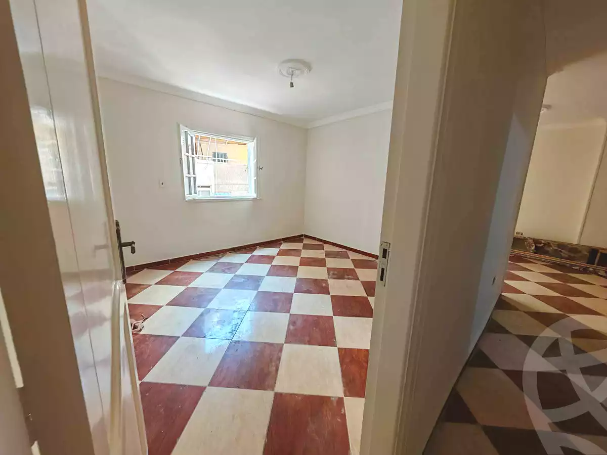 https://aqarmap.com.eg/ar/listing/6925092-for-sale-alexandria-sydy-bshr-tryq-ljysh