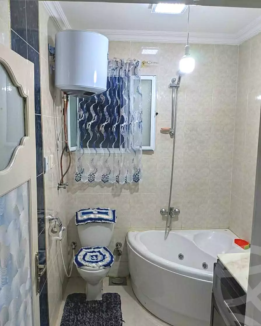 https://aqarmap.com.eg/en/listing/6926173-for-sale-cairo-ain-shams-ahmed-esmat-st