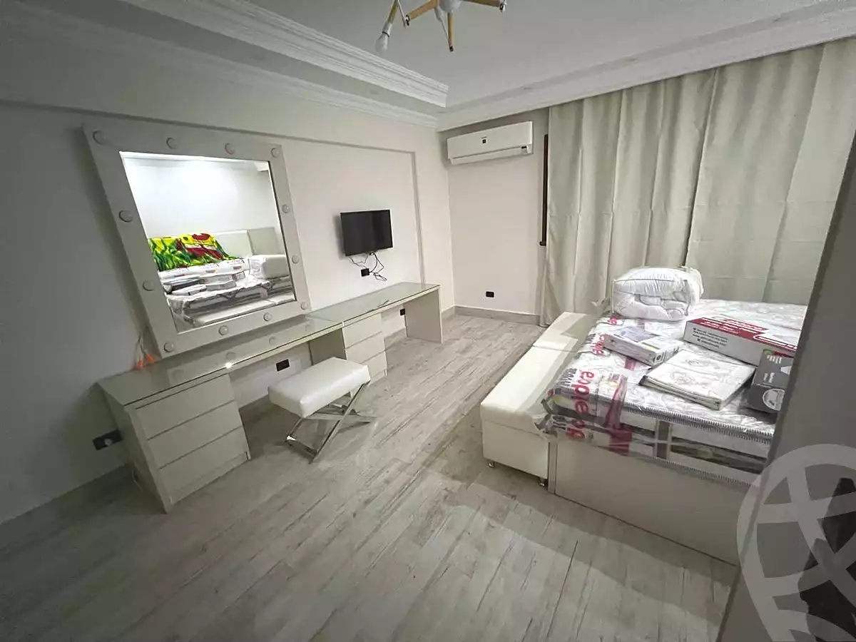 https://aqarmap.com.eg/en/listing/6926277-for-sale-cairo-mokattam-lhdb-l-ly-adly-el-melegy-st