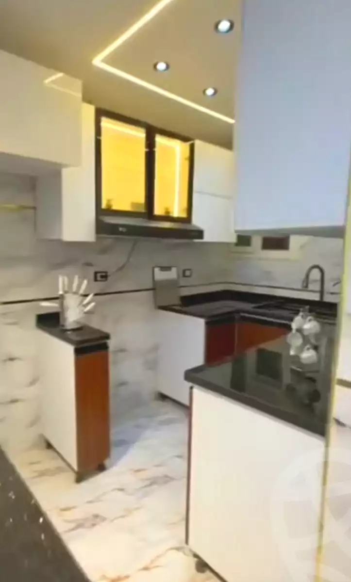 https://aqarmap.com.eg/en/listing/6926386-for-sale-cairo-ain-shams-ahmed-esmat-st