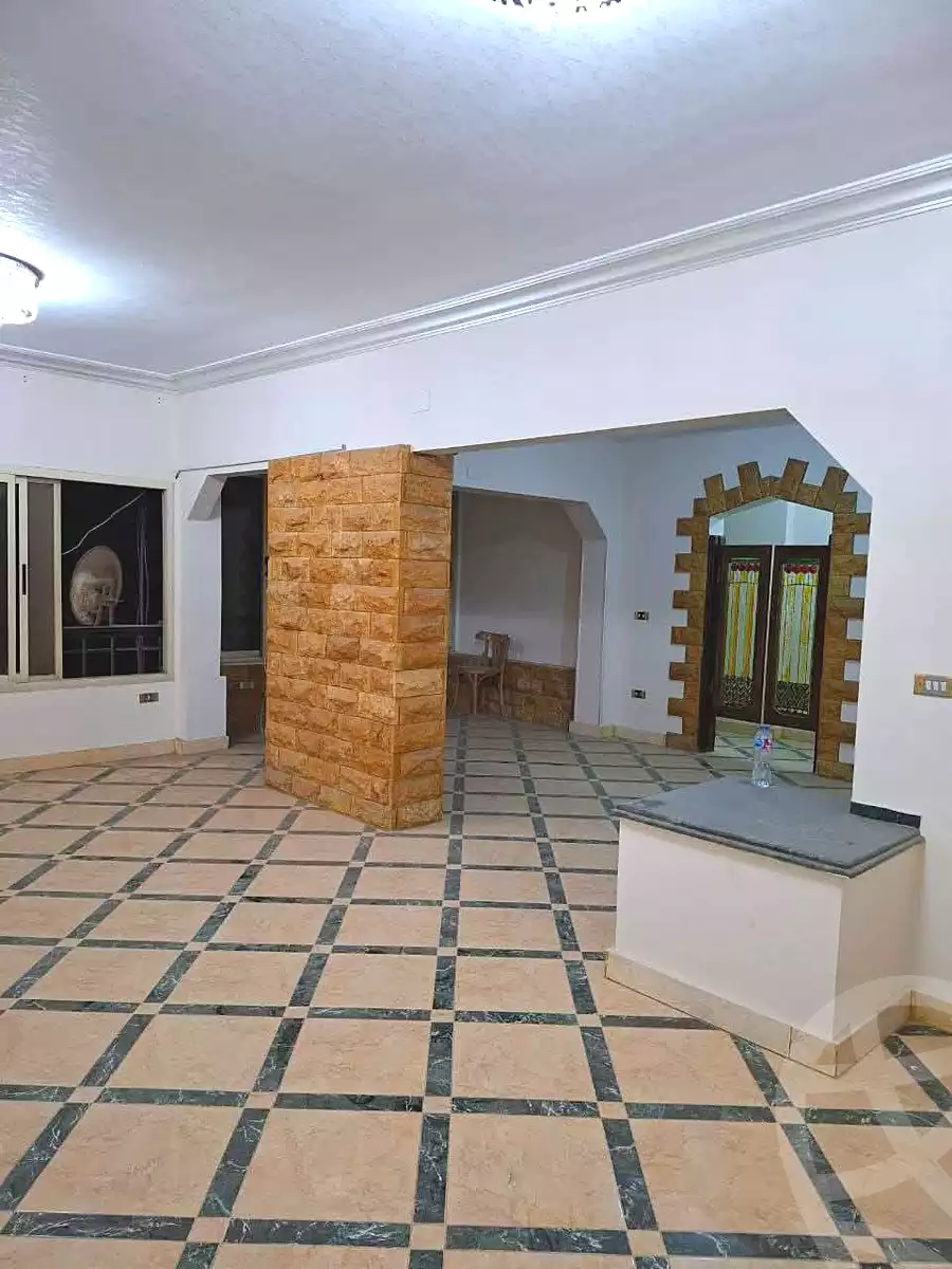 https://aqarmap.com.eg/ar/listing/6926409-for-sale-cairo-helwan-mohamed-sayed-ahmed-st