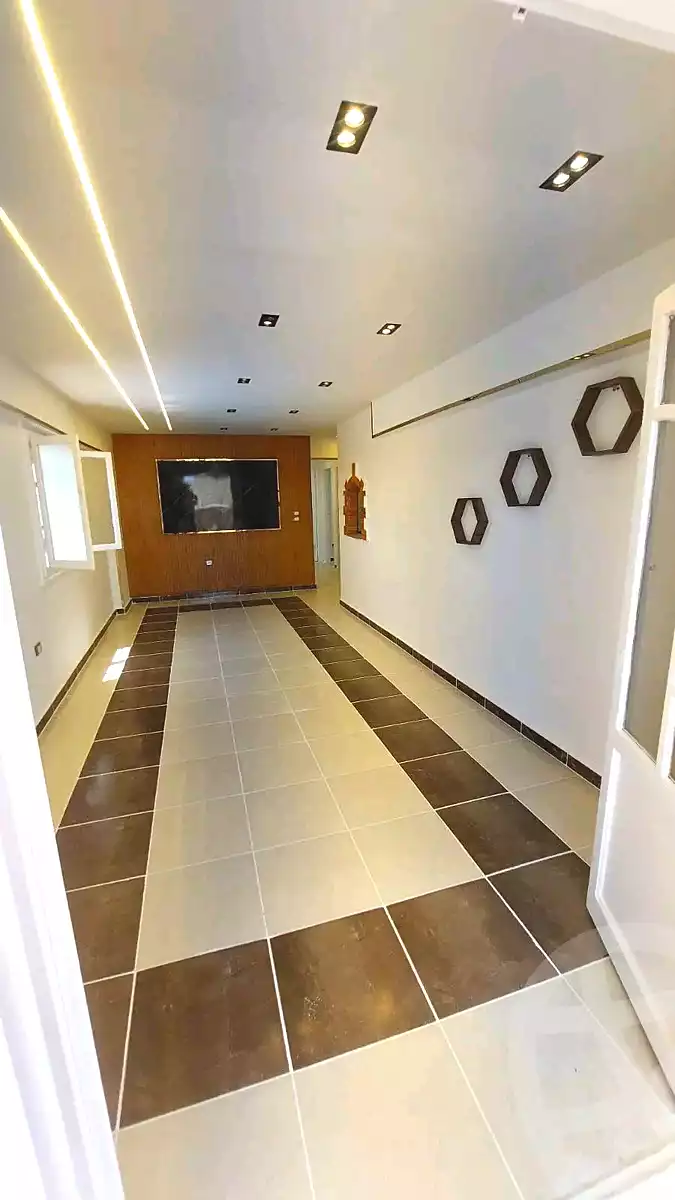 https://aqarmap.com.eg/ar/listing/6926449-for-sale-alexandria-al-agamy-shataa-el-nakheel