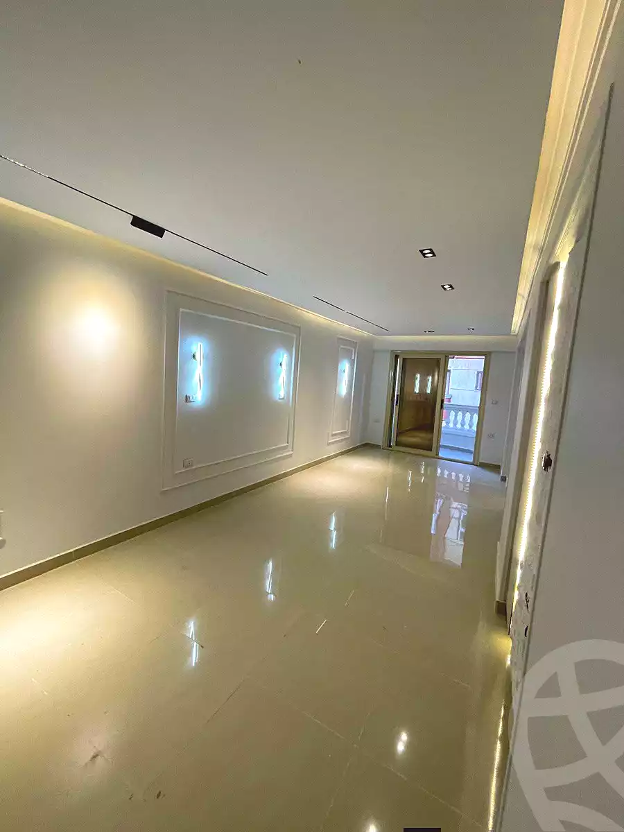 https://aqarmap.com.eg/ar/listing/6926448-for-sale-alexandria-al-agamy-lbytsh-shahr-al-assal-st