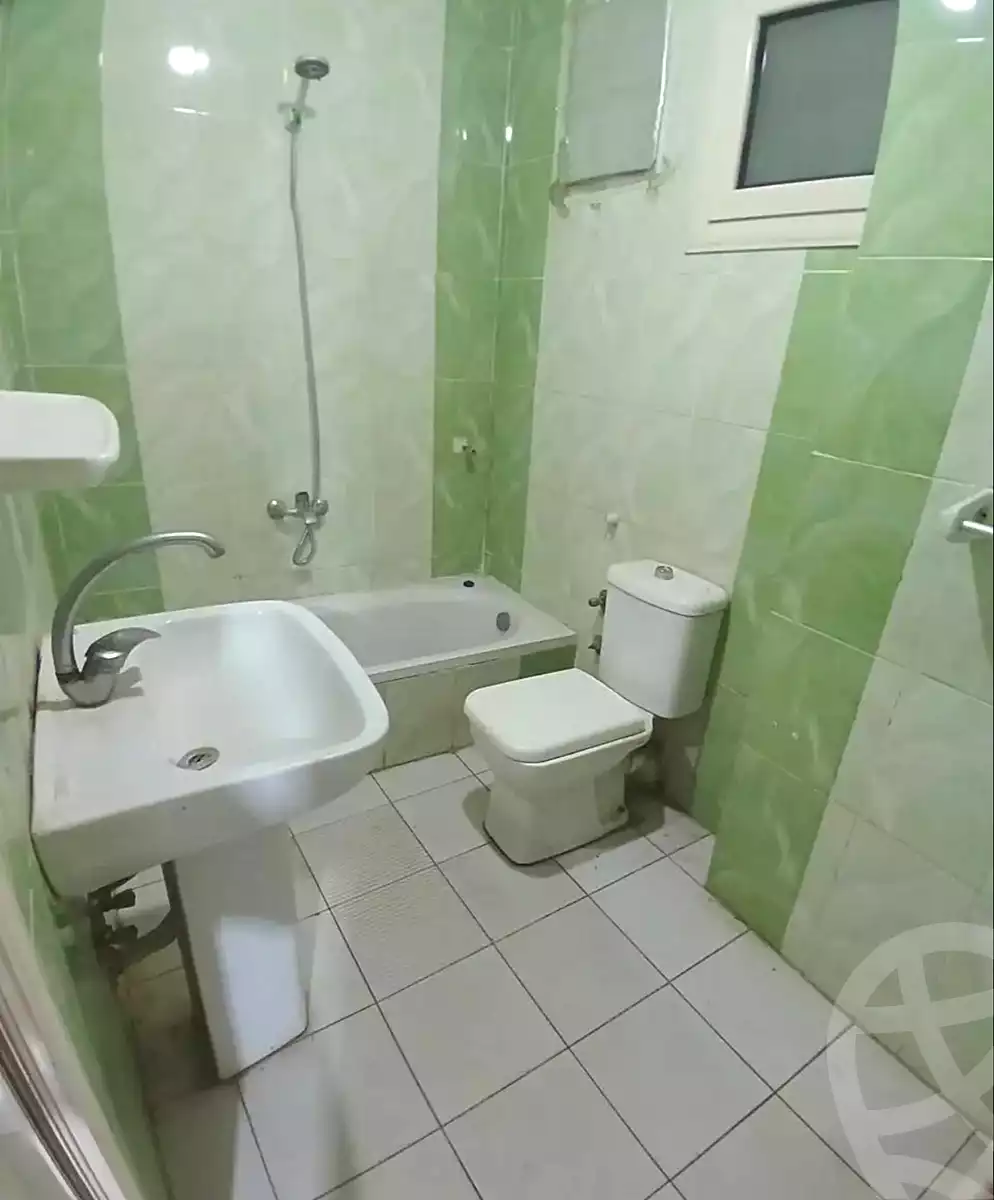 https://aqarmap.com.eg/ar/listing/6926636-for-rent-alexandria-el-asafra-l-sfr-bhry-el-geish-rd