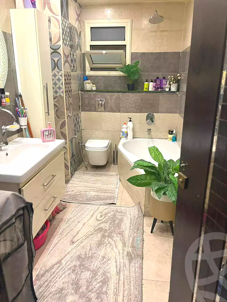 https://aqarmap.com.eg/ar/listing/6926661-for-sale-cairo-ain-shams-mnshy-lthryr