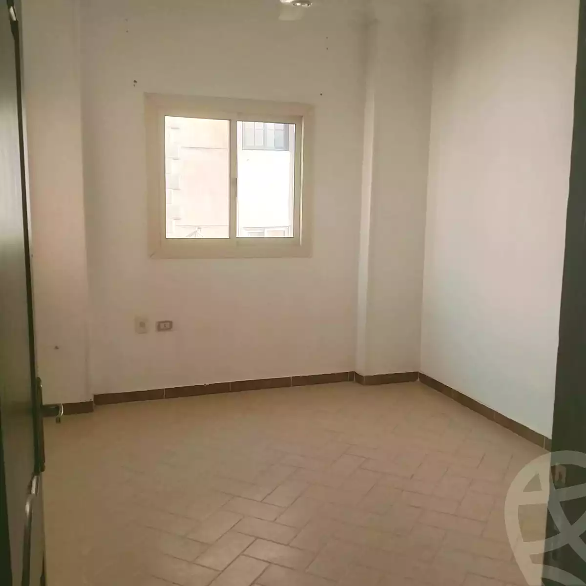 https://aqarmap.com.eg/ar/listing/6926831-for-rent-sharqia-10th-of-ramadan-al-hay-al-thaleth-wa-eshroon