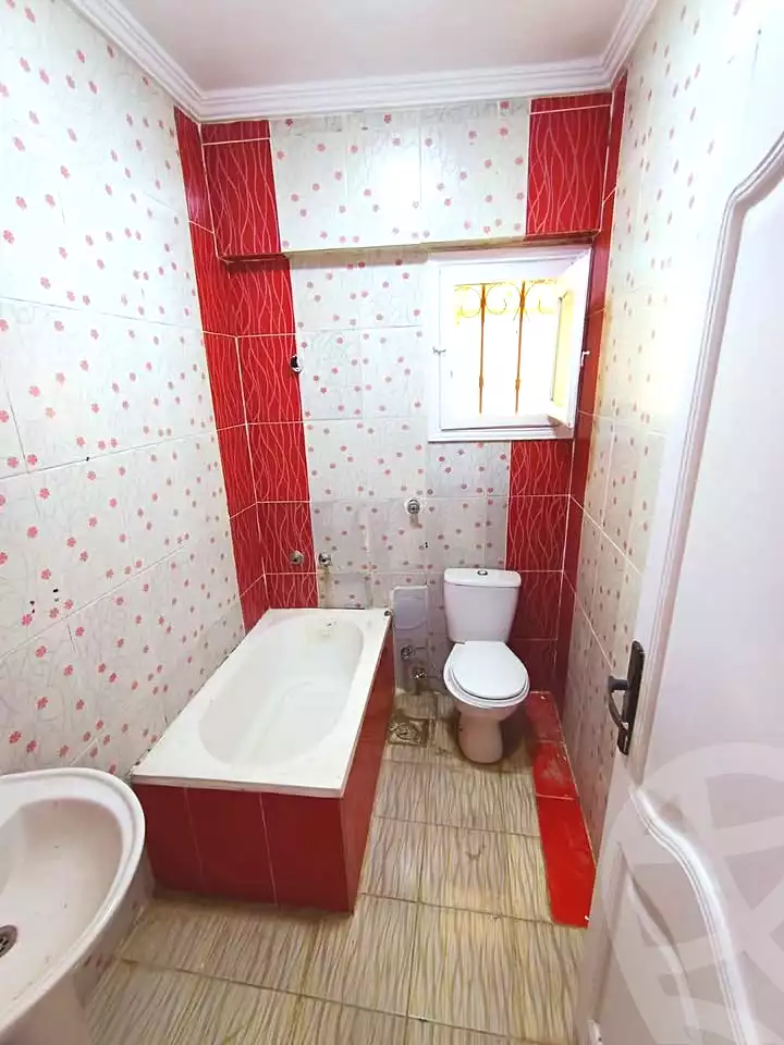 https://aqarmap.com.eg/ar/listing/6927101-for-sale-alexandria-al-agamy-shataa-el-nakheel-street-10