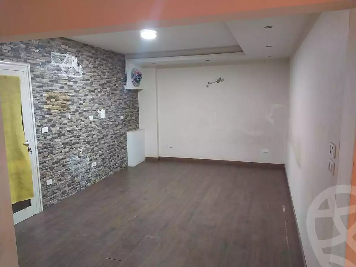 https://aqarmap.com.eg/ar/listing/6927188-for-sale-cairo-ain-shams-ain-shams-el-sharkia-el-eshrein-stt