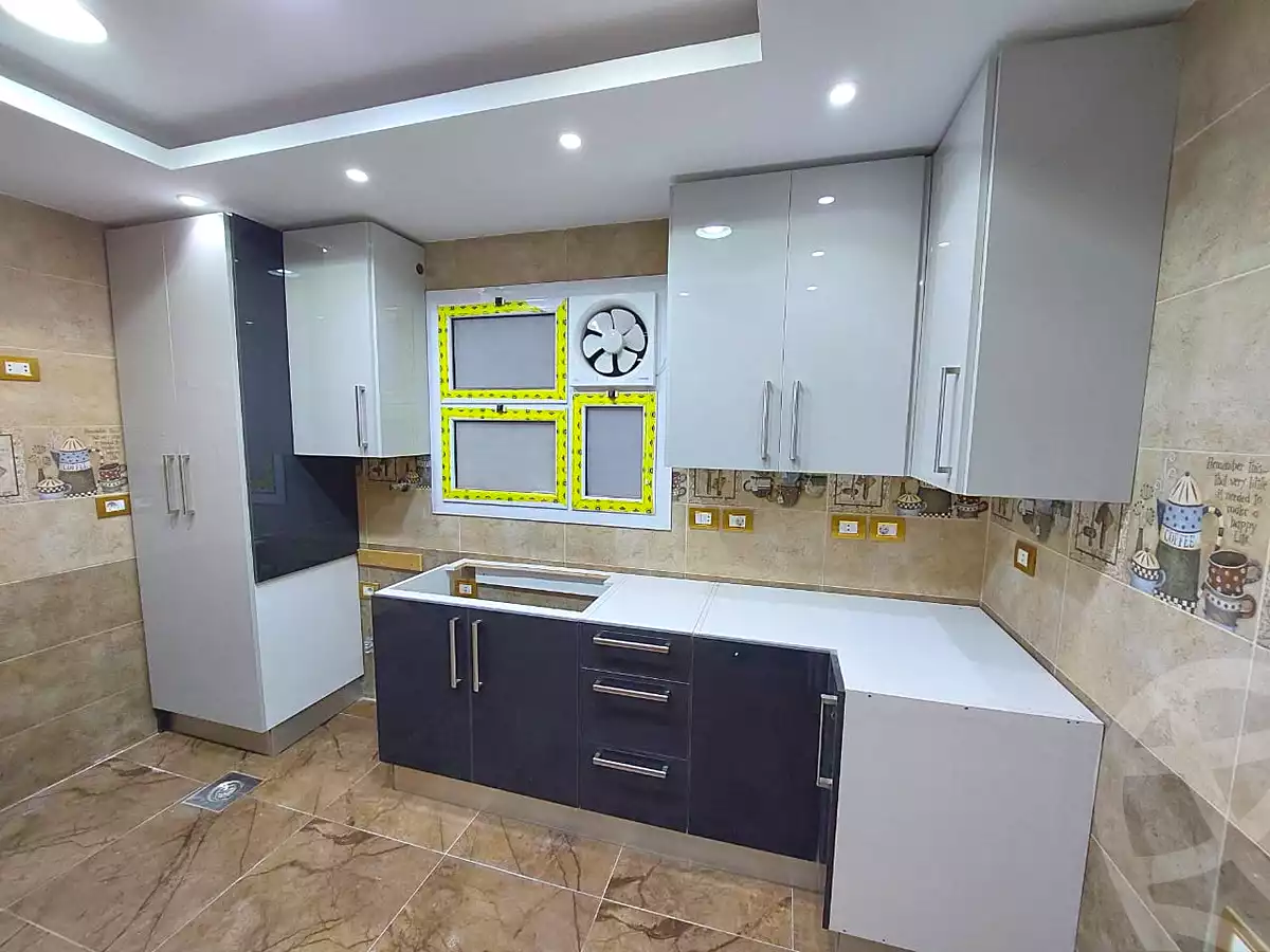 https://aqarmap.com.eg/ar/listing/6927245-for-rent-cairo-new-cairo-compounds-hyde-park-park-corner-hyde-park