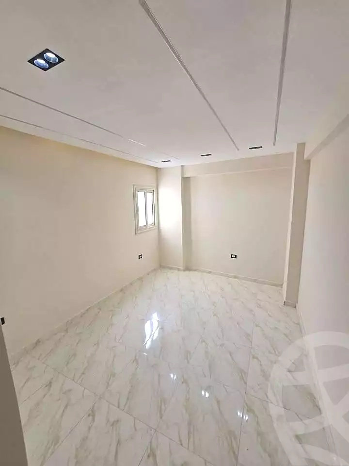https://aqarmap.com.eg/ar/listing/6927287-for-sale-alexandria-lsywf-el-daraeb-st