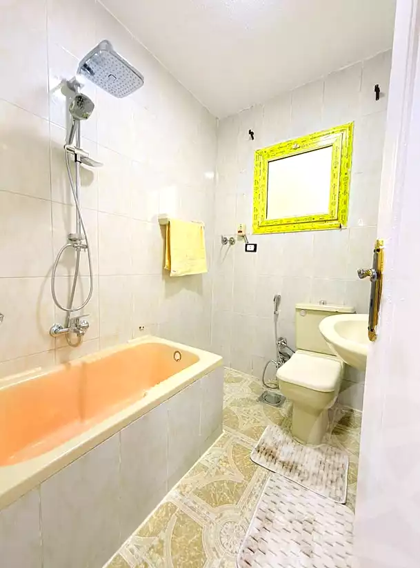 https://aqarmap.com.eg/ar/listing/6927425-for-sale-alexandria-al-agamy-shataa-el-nakheel