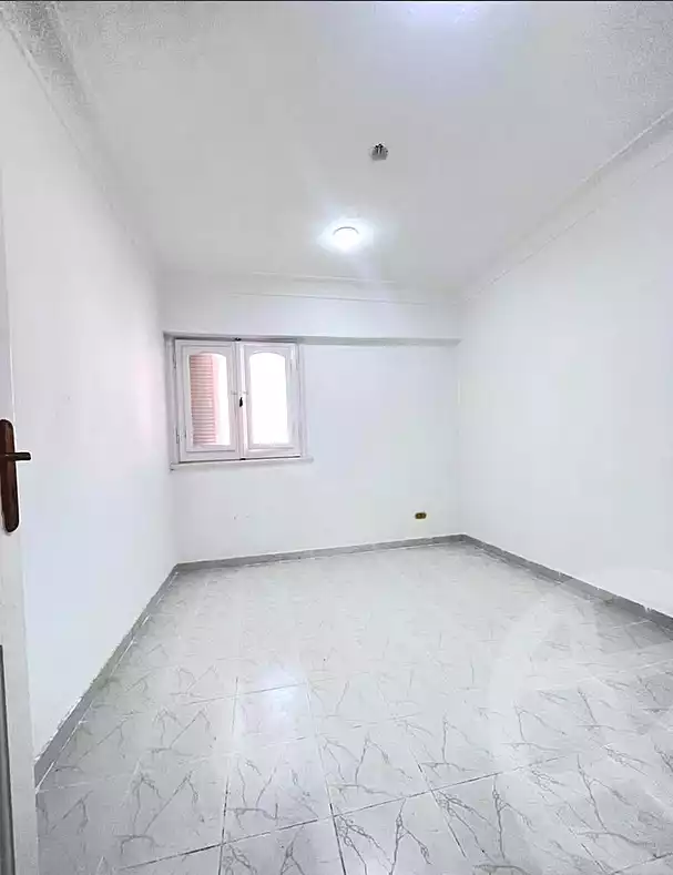 https://aqarmap.com.eg/en/listing/6927743-for-sale-alexandria-al-agamy-shataa-el-nakheel