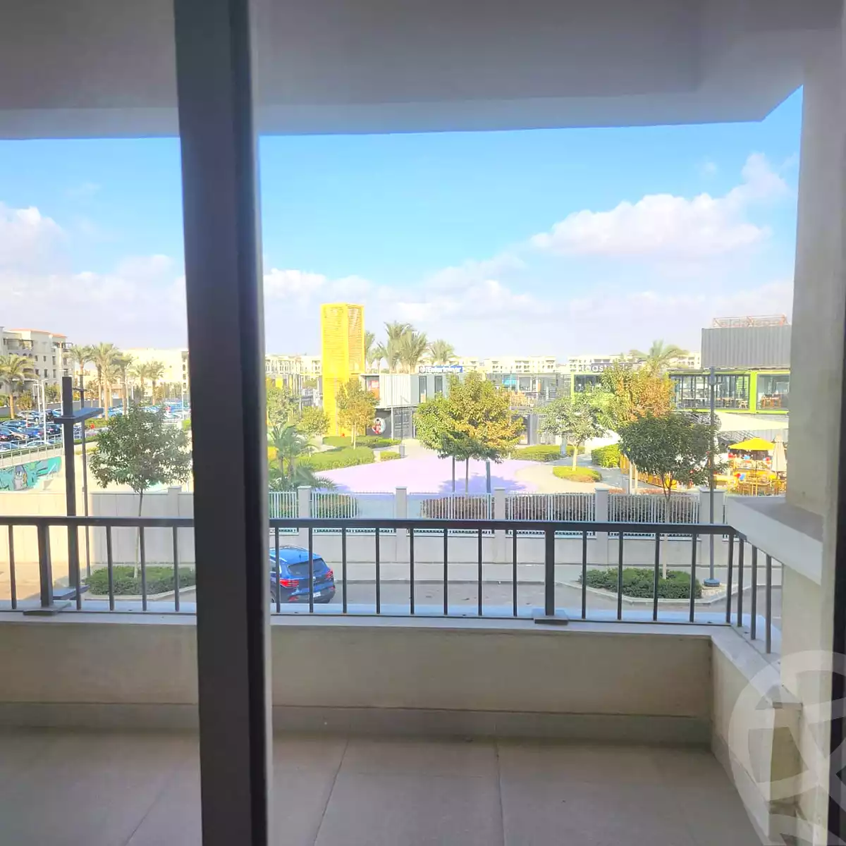 https://aqarmap.com.eg/ar/listing/6927811-for-rent-cairo-new-cairo-compounds-mivida-mivida-parcel
