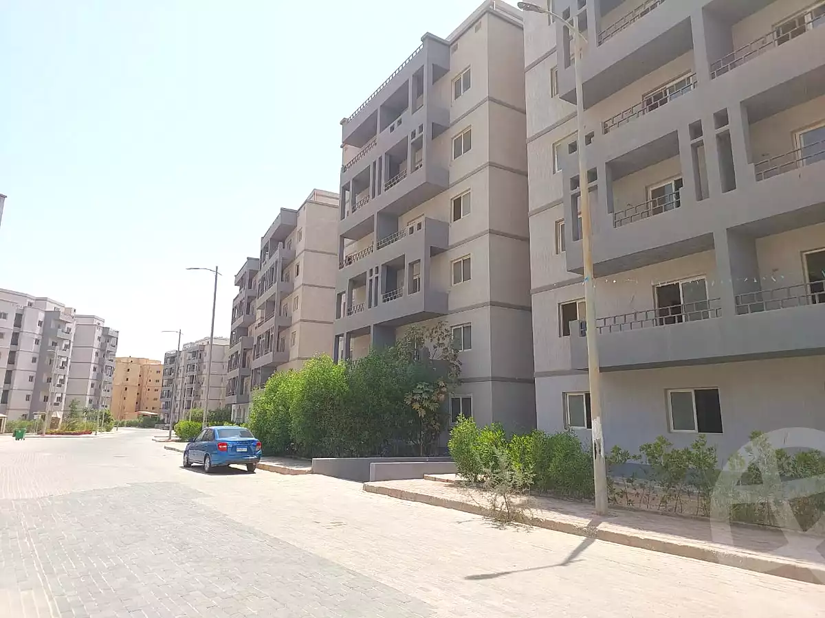 https://aqarmap.com.eg/en/listing/6927853-for-sale-cairo-6th-of-october-hadaeq-october-compounds-sun-capital