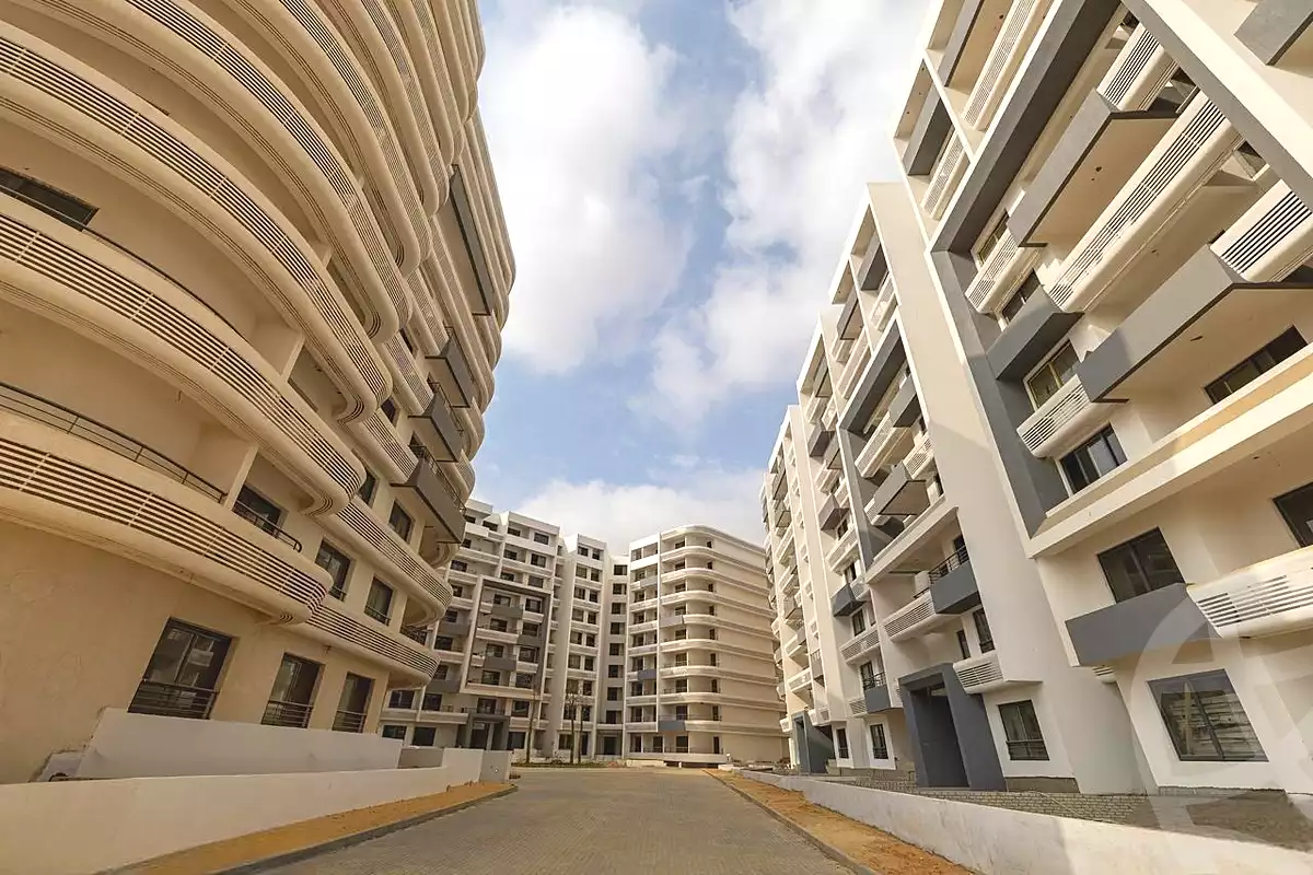 https://aqarmap.com.eg/en/listing/6927990-for-sale-cairo-new-administrative-capital-r7-bwrdwwk