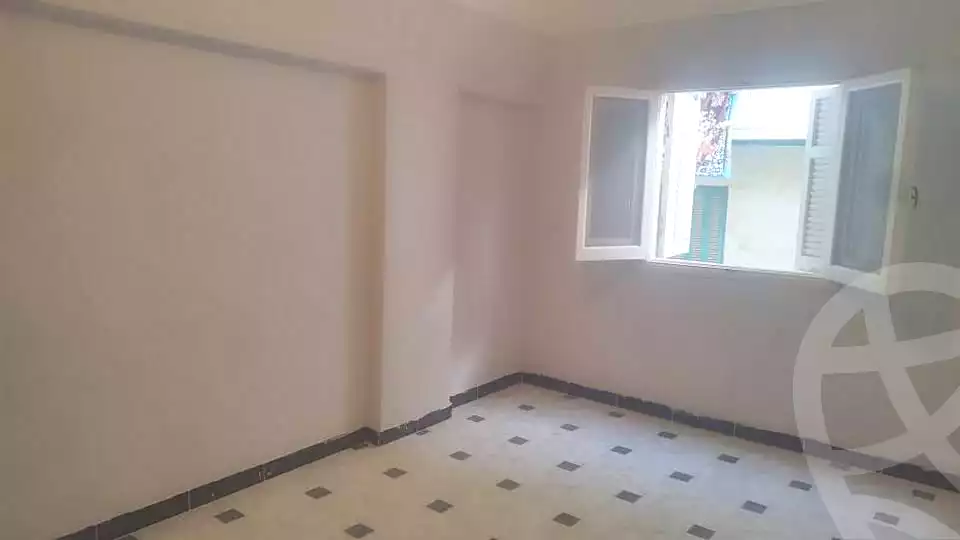 https://aqarmap.com.eg/ar/listing/6928124-for-sale-alexandria-al-agamy-el-hanouvel-kasr-al-quiri-st-1