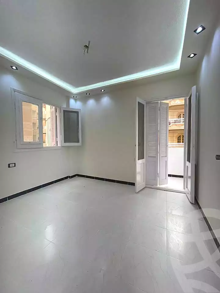 https://aqarmap.com.eg/en/listing/6928799-for-sale-alexandria-al-agamy-shataa-el-nakheel