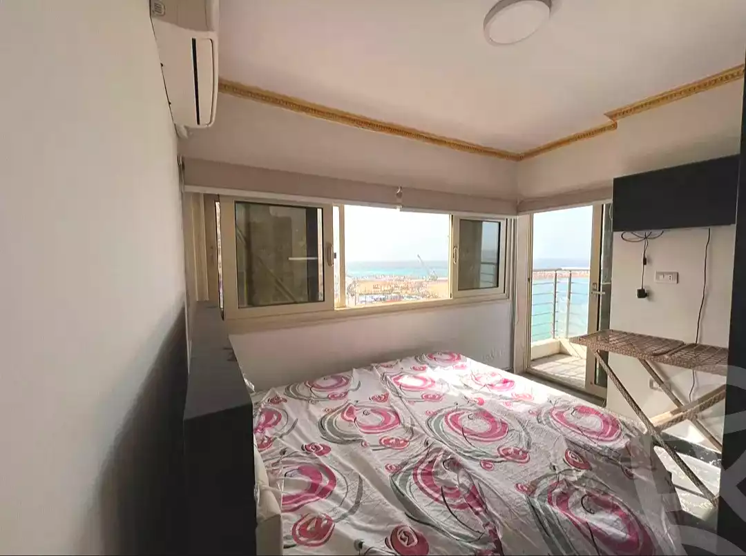 https://aqarmap.com.eg/ar/listing/6928859-for-sale-alexandria-sydy-bshr-tryq-ljysh