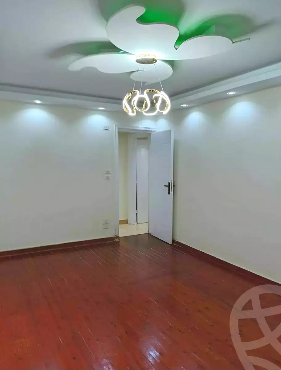 https://aqarmap.com.eg/en/listing/6929066-for-sale-cairo-el-agouza-abou-al-mahasen-square