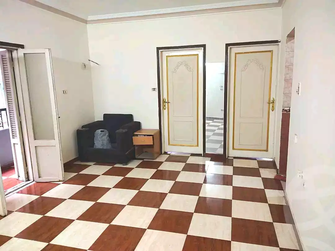 https://aqarmap.com.eg/ar/listing/6929078-for-sale-qalyubia-shubra-el-khaima-shubra-el-khaima-city-ahmed-oraby-st