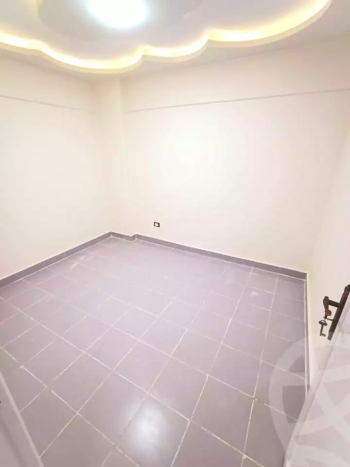 https://aqarmap.com.eg/en/listing/6929215-for-sale-alexandria-al-agamy-shataa-el-nakheel-street-19