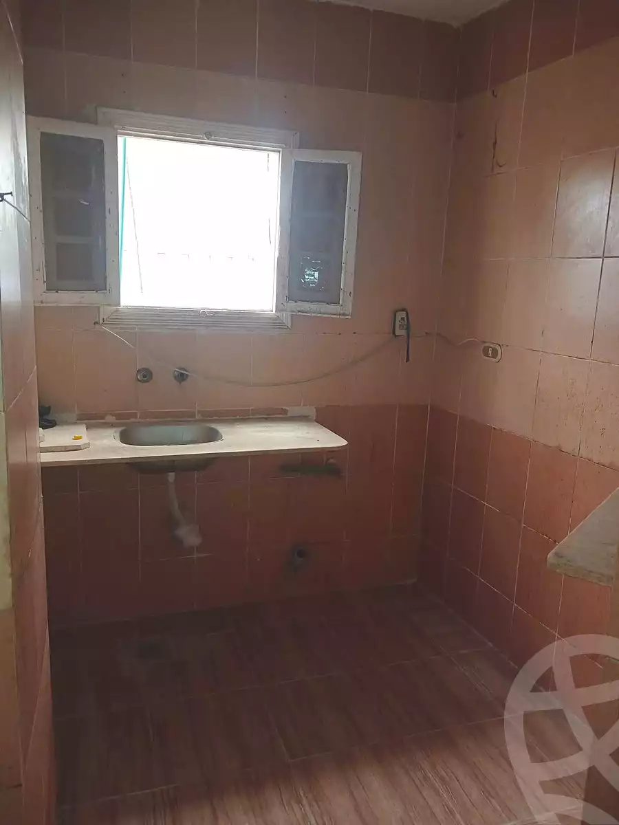 https://aqarmap.com.eg/en/listing/6929329-for-sale-alexandria-al-agamy-el-hanouvel