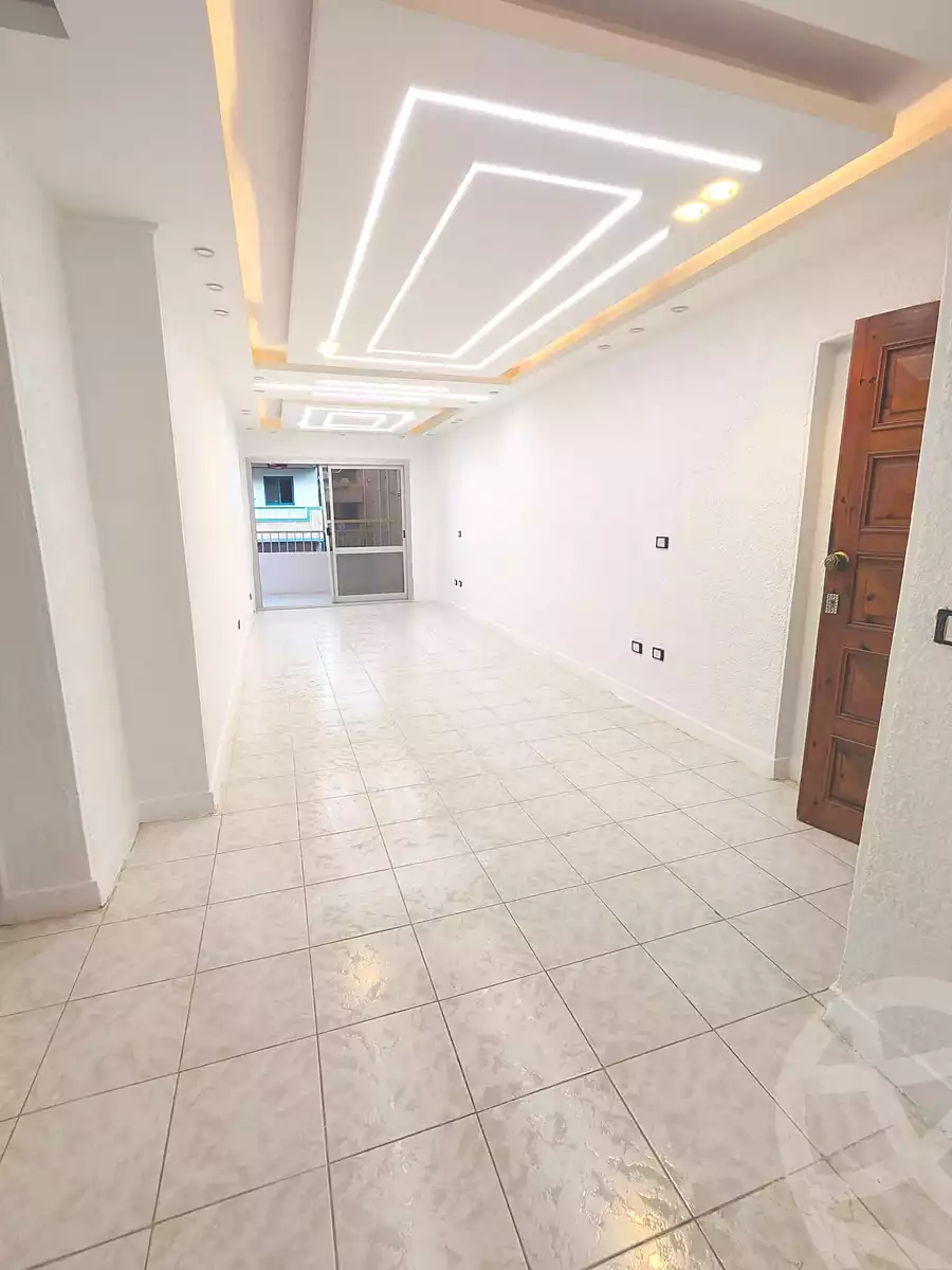 https://aqarmap.com.eg/ar/listing/6929834-for-sale-alexandria-al-agamy-shataa-el-nakheel