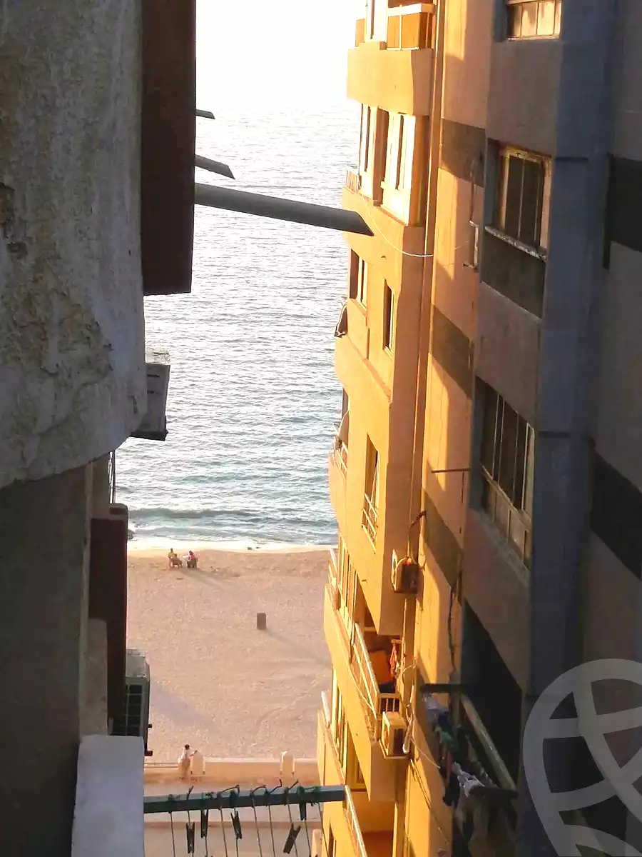 https://aqarmap.com.eg/en/listing/6930174-for-sale-alexandria-el-mandara-alex-el-mandara-bahri