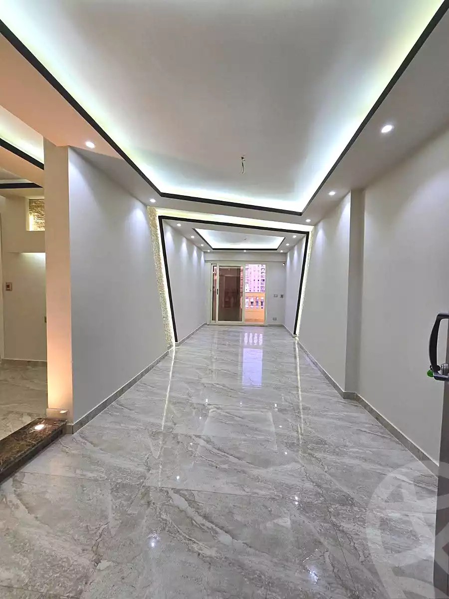 https://aqarmap.com.eg/ar/listing/6930199-for-sale-alexandria-el-asafra-l-sfr-bhry