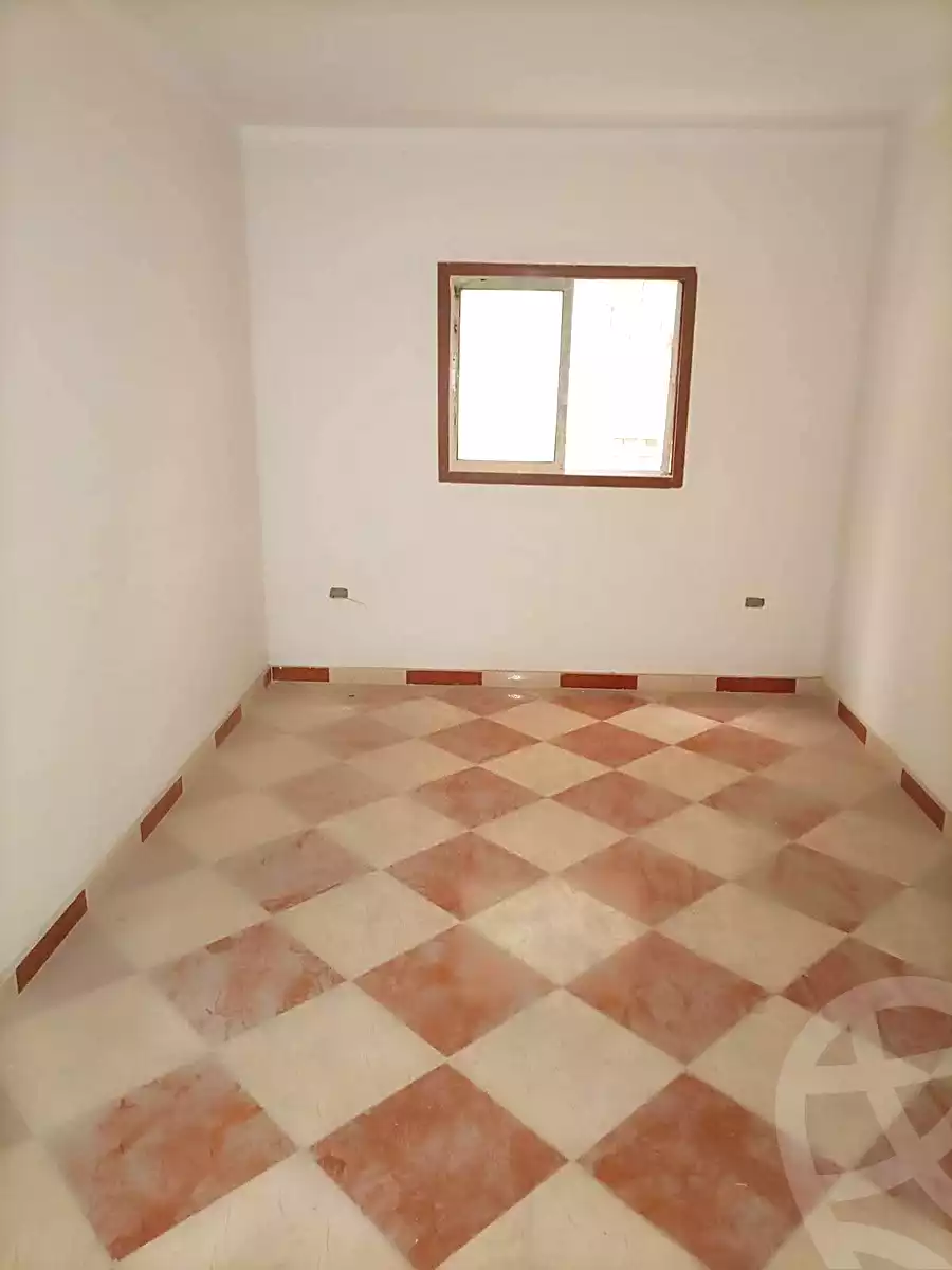 https://aqarmap.com.eg/ar/listing/6930597-for-sale-alexandria-al-agamy-ibrahim-el-aowam-st