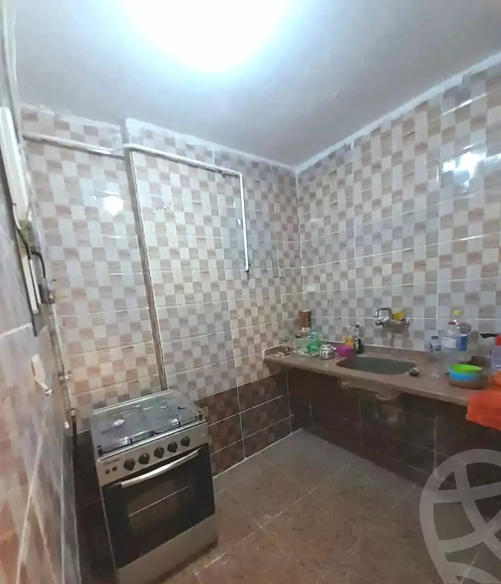 https://aqarmap.com.eg/ar/listing/6930860-for-sale-alexandria-al-agamy-lbytsh-el-hanafeya-st