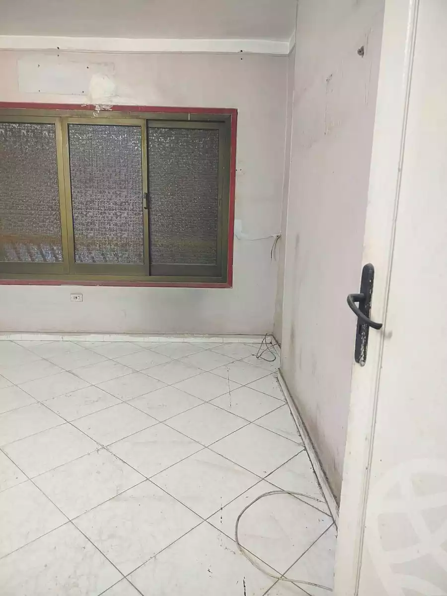 https://aqarmap.com.eg/ar/listing/6931062-for-rent-cairo-ain-shams-ahmed-esmat-st