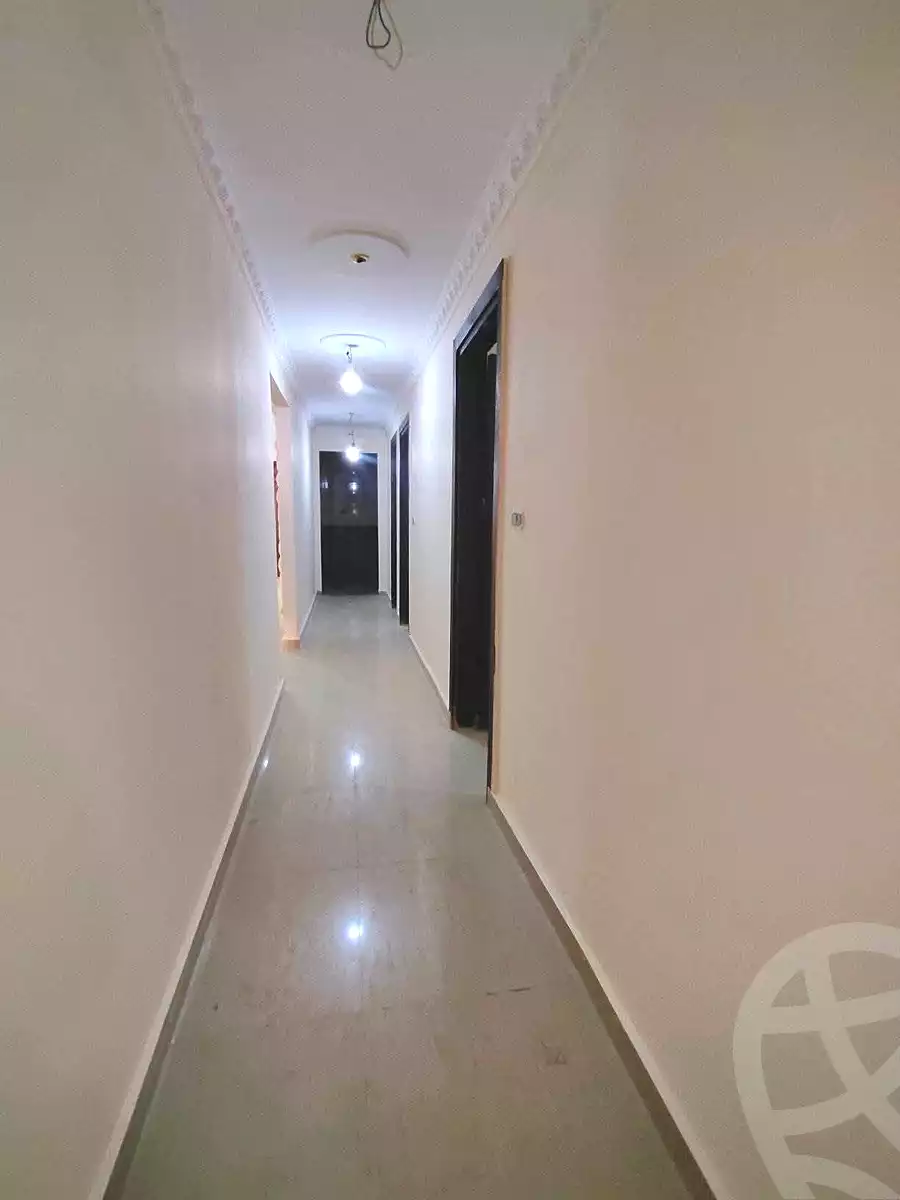 https://aqarmap.com.eg/ar/listing/6931058-for-sale-alexandria-al-agamy-lbytsh-el-reyad-st