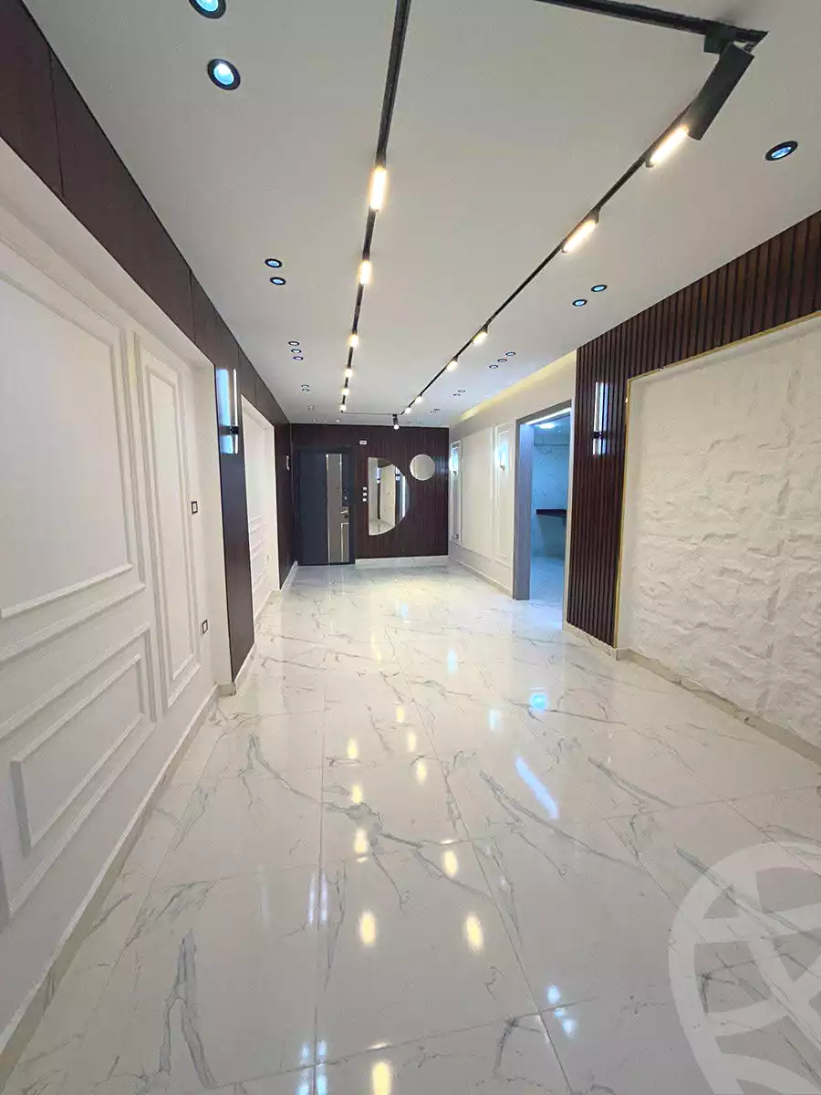https://aqarmap.com.eg/ar/listing/6931079-for-sale-alexandria-al-agamy-lbytsh-shahr-al-assal-st