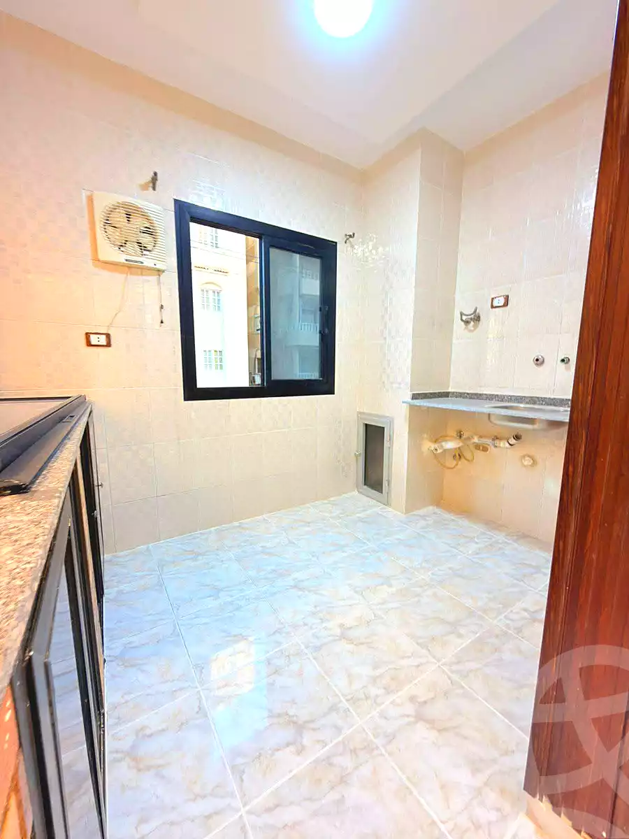 https://aqarmap.com.eg/en/listing/6931307-for-sale-alexandria-al-agamy-shataa-el-nakheel