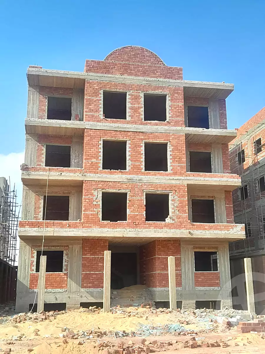 https://aqarmap.com.eg/en/listing/6931641-for-sale-cairo-new-cairo-bait-el-watan-south-suez-road-el-hay-el-takmely